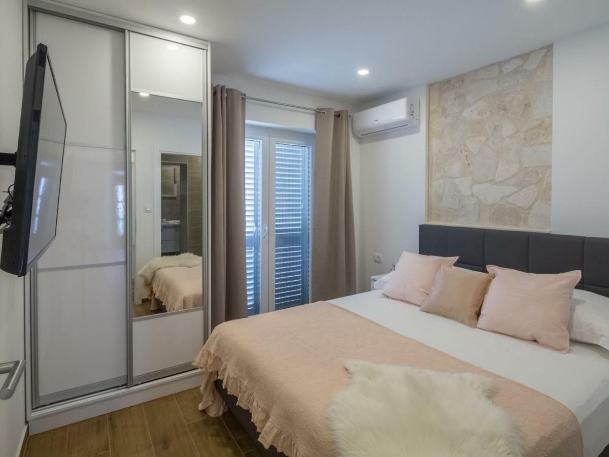 Apartment Villa Franko Maris Podstrana Bagian luar foto