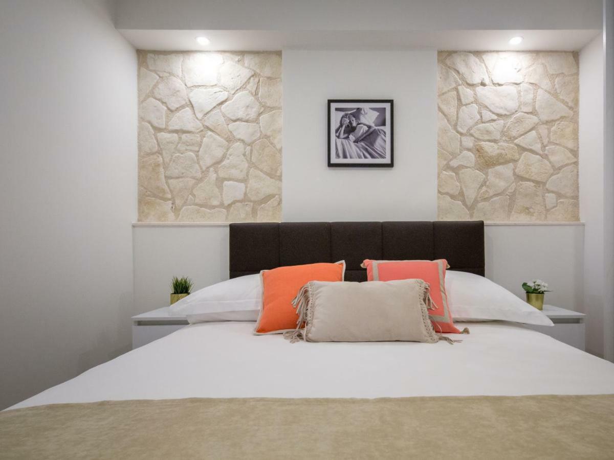 Apartment Villa Franko Maris Podstrana Bagian luar foto