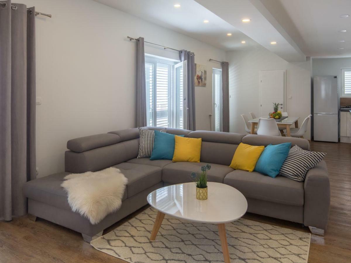 Apartment Villa Franko Maris Podstrana Bagian luar foto