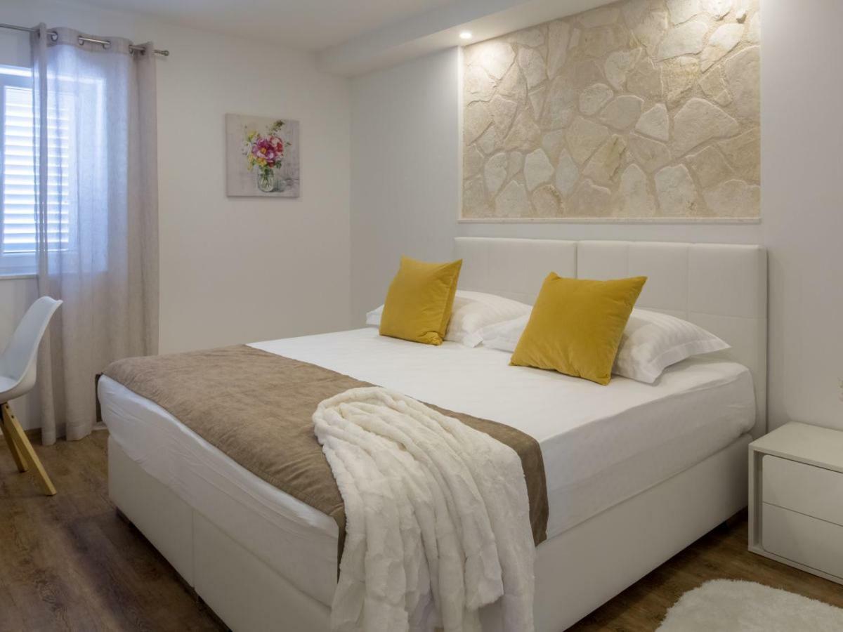 Apartment Villa Franko Maris Podstrana Bagian luar foto