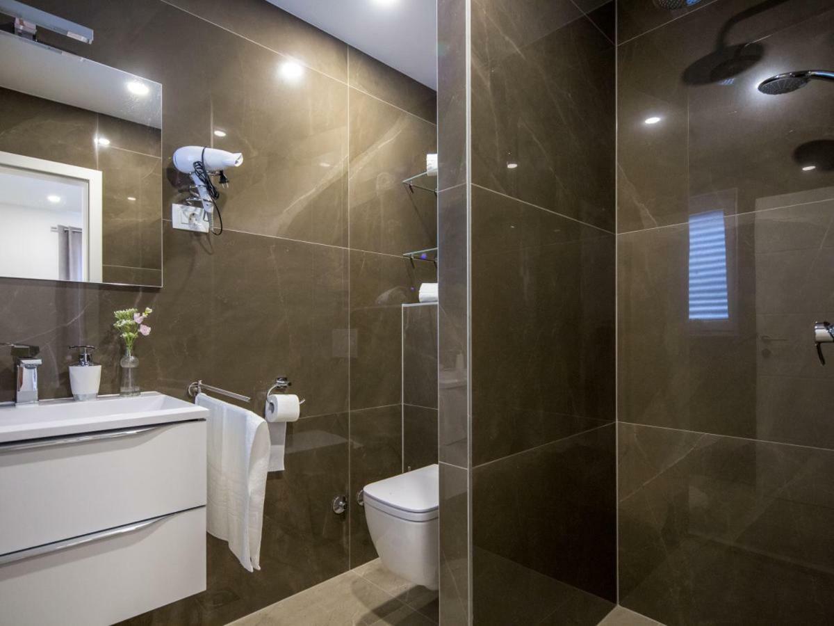 Apartment Villa Franko Maris Podstrana Bagian luar foto