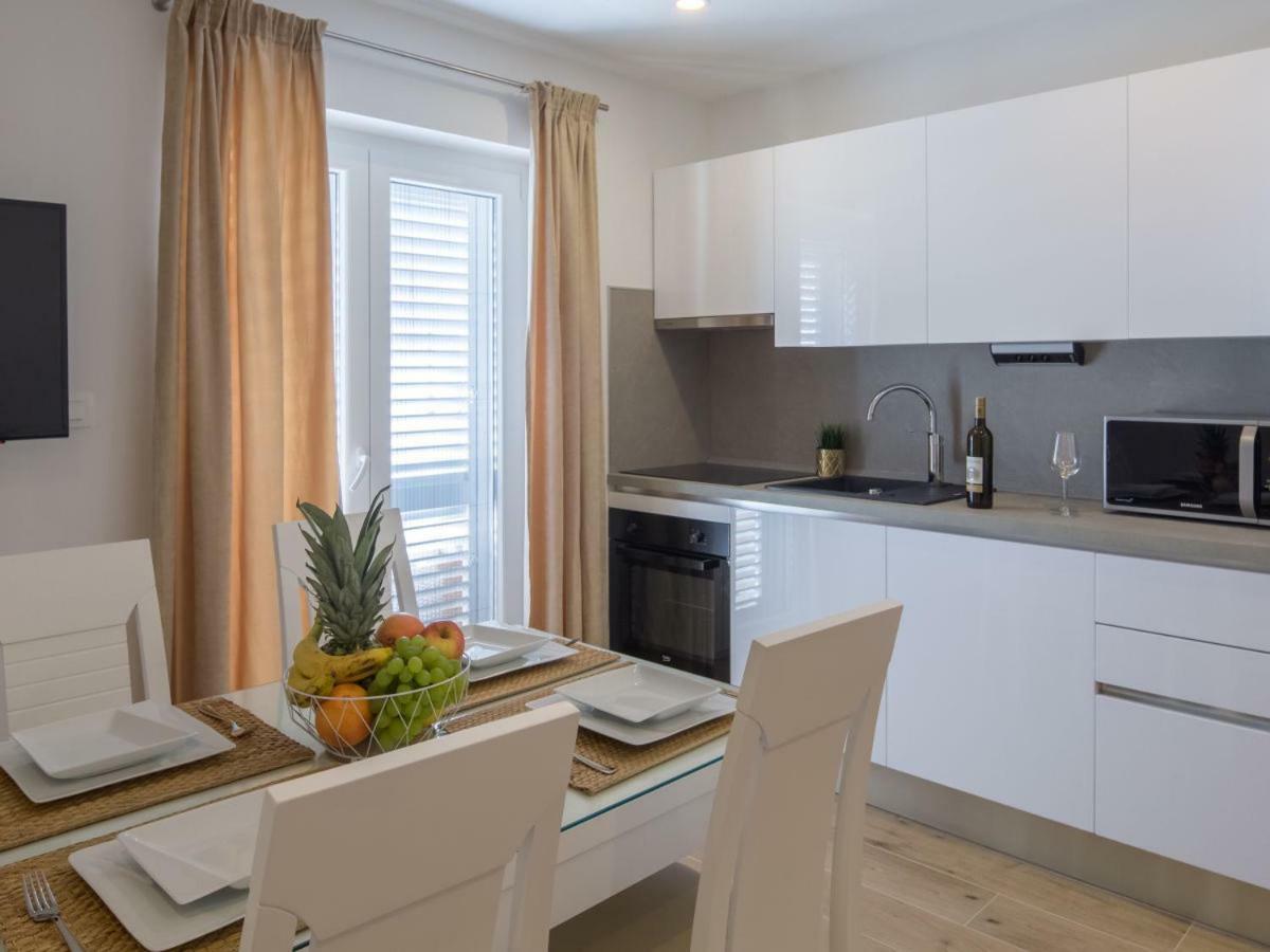 Apartment Villa Franko Maris Podstrana Bagian luar foto