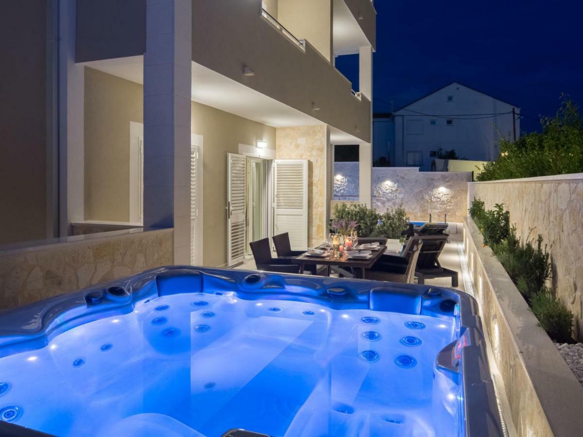Apartment Villa Franko Maris Podstrana Bagian luar foto